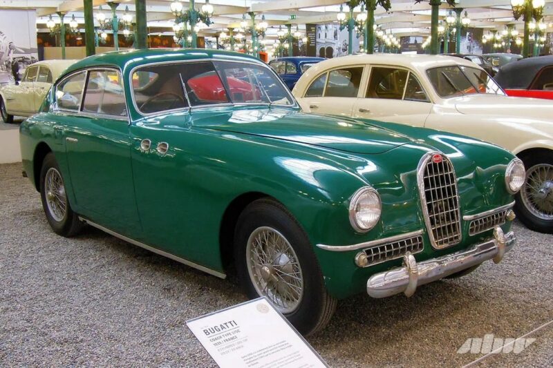 «Автомобильный Лувр»: репортаж