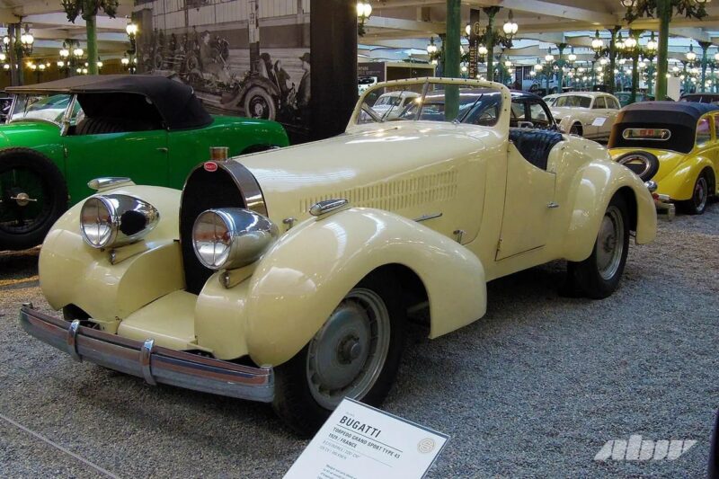 «Автомобильный Лувр»: репортаж