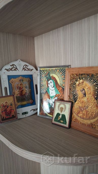 В Гродно бесплатно раздают вещи