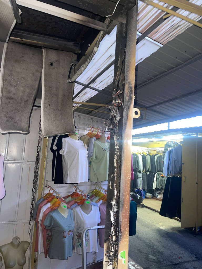 В Гродно на рынке «Южный» горел павильон