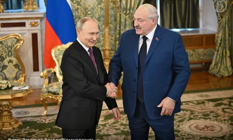 Александр Лукашенко совершит рабочий визит в Россию 9 мая