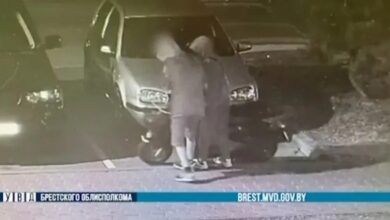 подростки в балаклавах