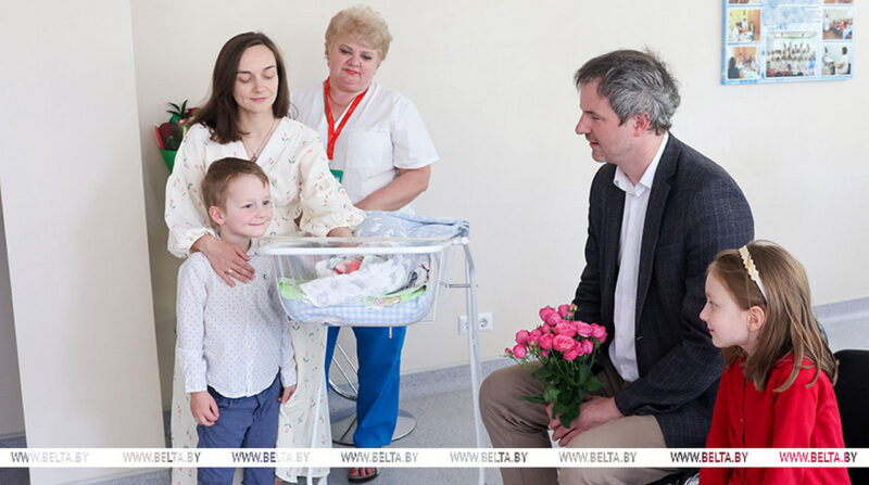 «Бацькава кашуля»: трогательный