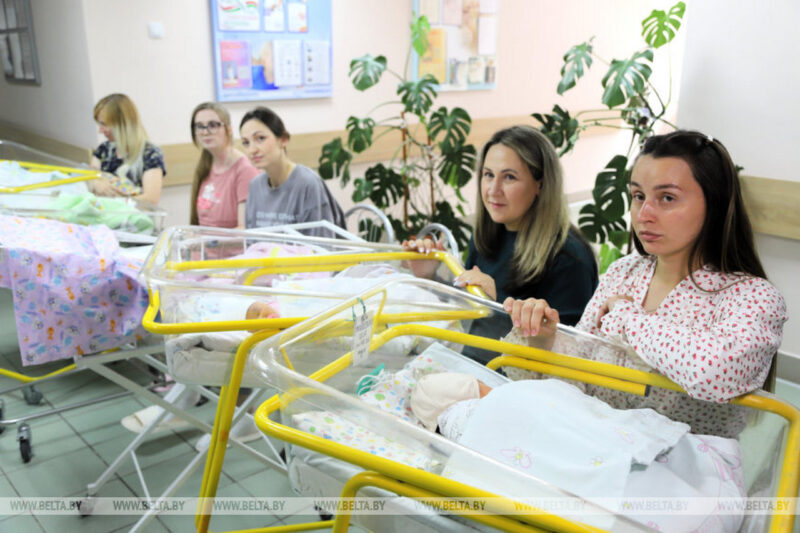 «Бацькаву кашулю» получили