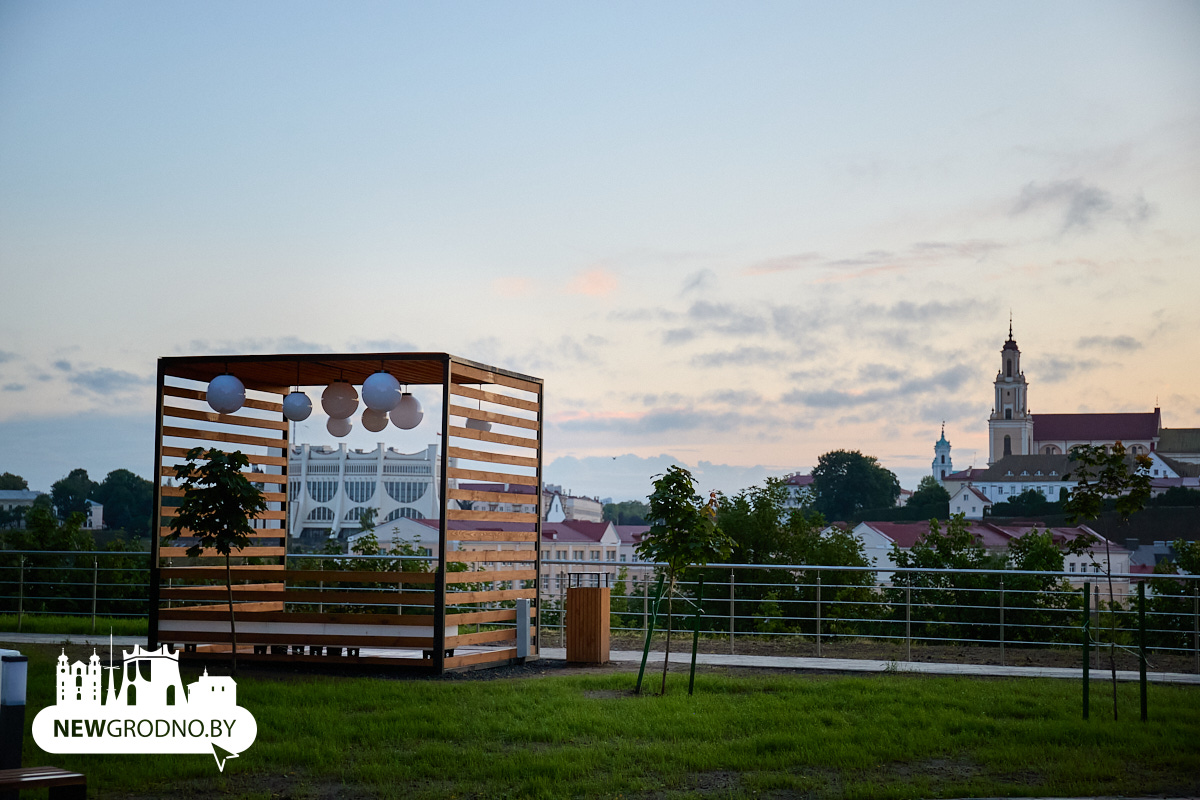 Фотопрогулка по новому скверу в Гродно