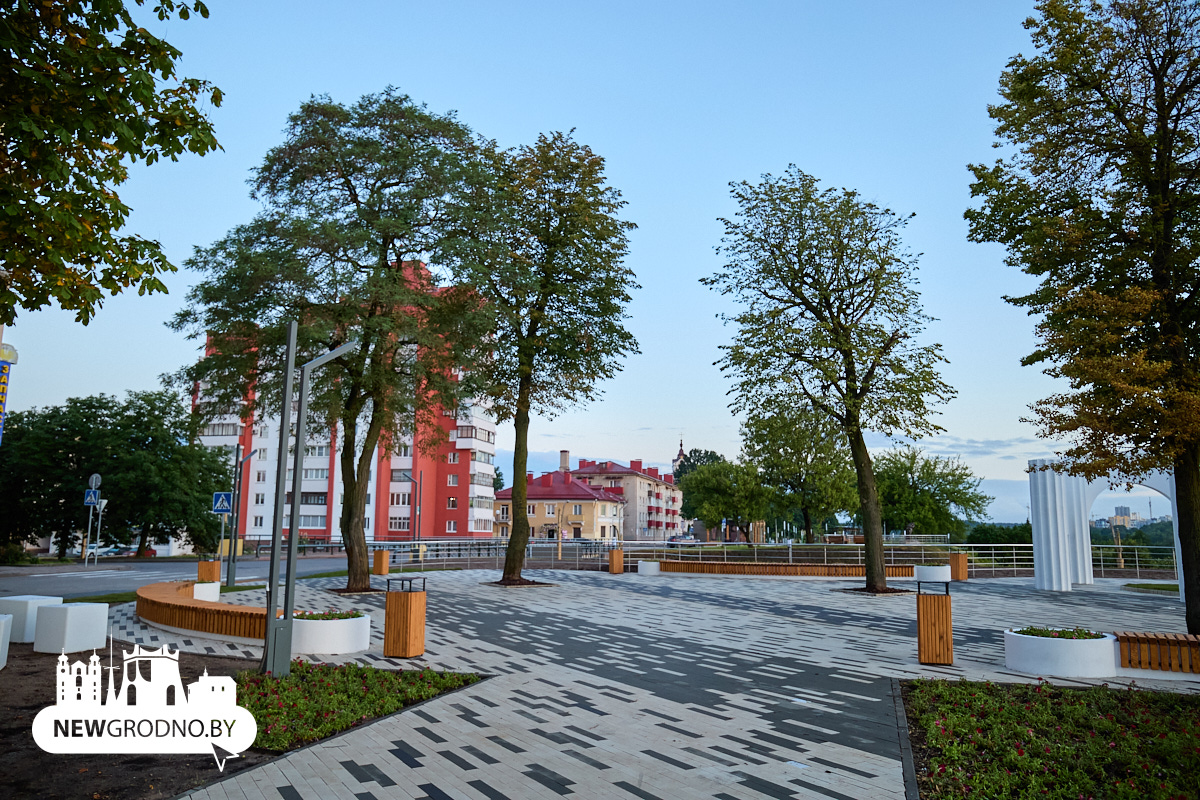 Фотопрогулка по новому скверу в Гродно