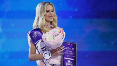 Библиотекарь-модель представит