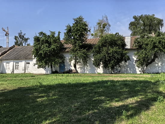 В Гродно на продажу выставили довоенный зерносклад