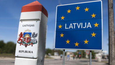 Латвия передумала закрывать