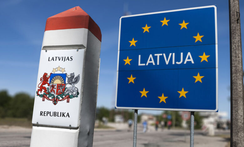 Латвия передумала закрывать