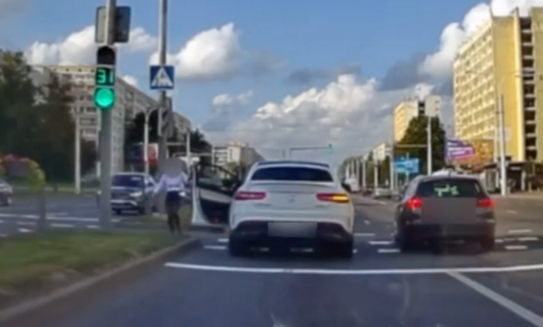 водитель Mercedes удивила белорусов