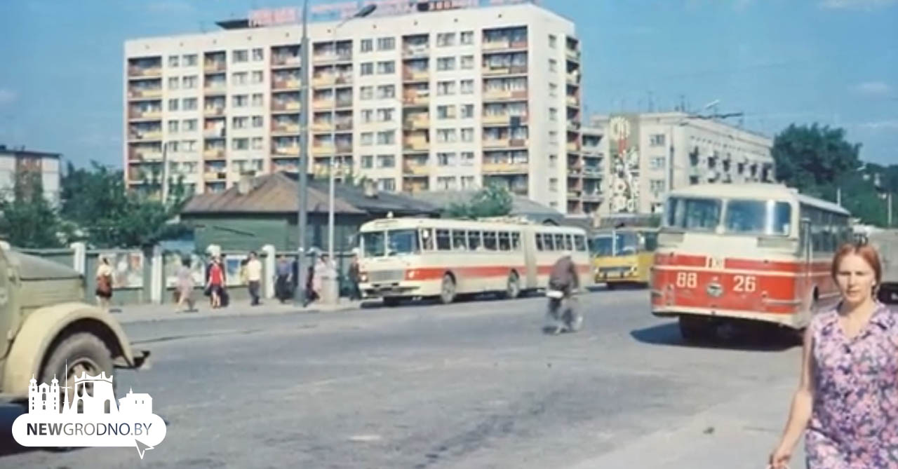 Какие автобусы курсировали по улицам