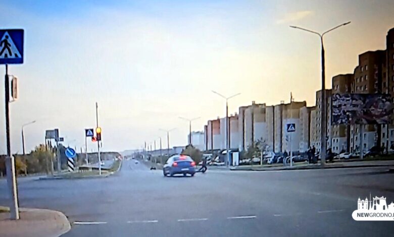 В Гродно под колесами легковушки