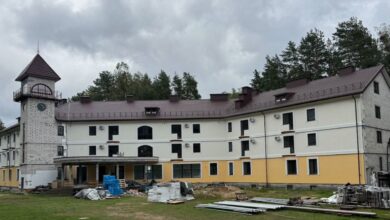 Под Гродно выставили