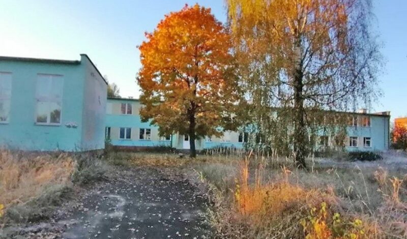В Лидском районе продают школу