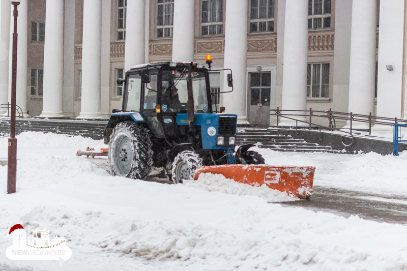 Министр ЖКХ рассказал, как быстро города и деревни почистят от снега
